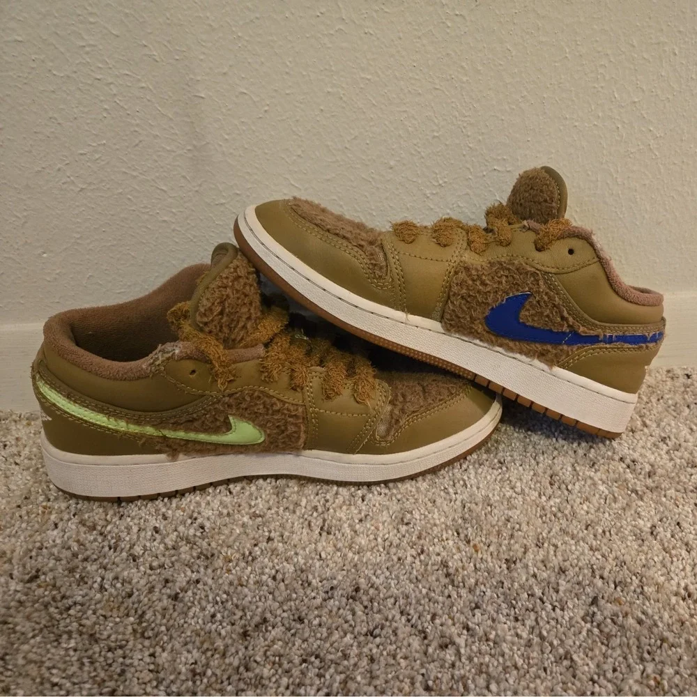 Nike Air Jordan 1 Low Utility GS Teddy Bear size 4Y